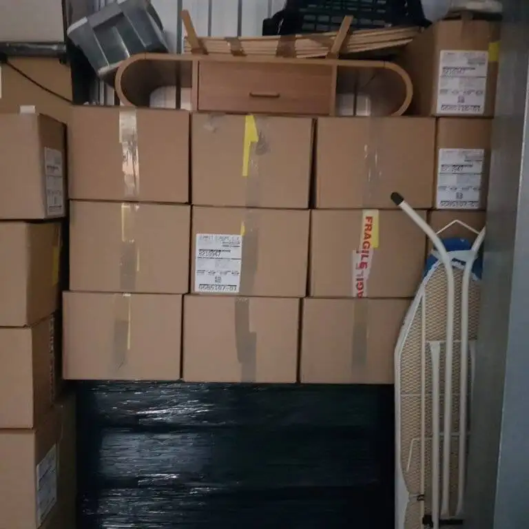 this is a pic of packed boxes