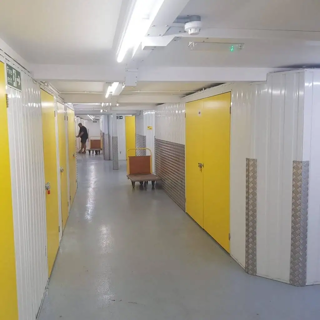 This is a pic of the storage section of 24/7 Movers Packers London