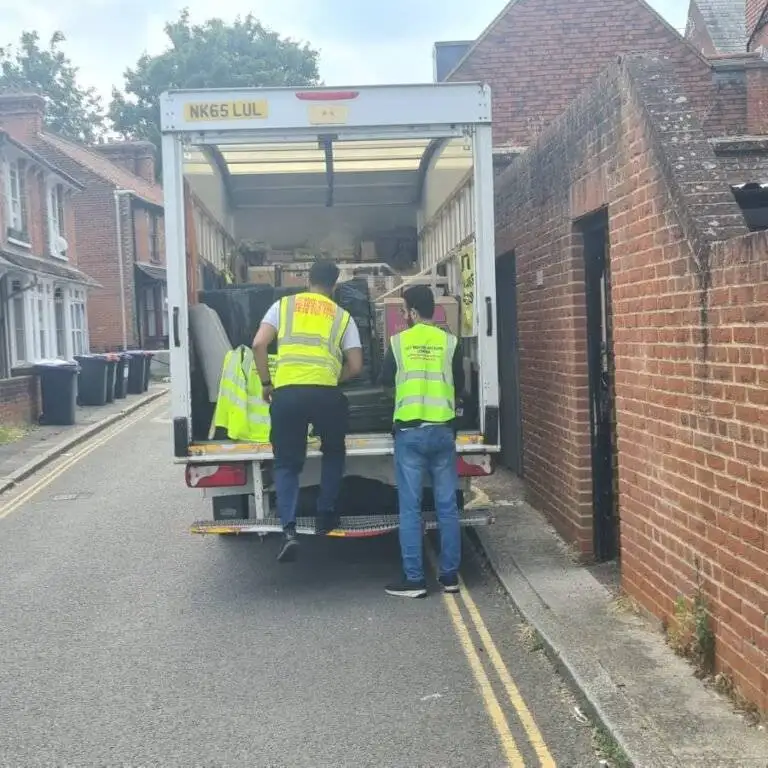 Elevating the Art of Moving – Bespoke Packers & Removers in Park Lane