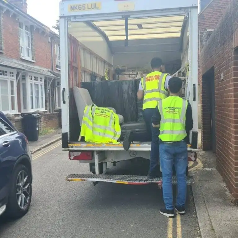 Clean Moves in Euston – Organized, On-Time, Outstanding