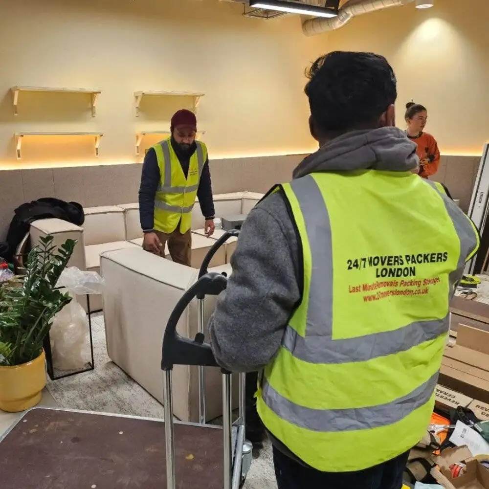 Why Your Business Needs Professional Office Movers – Not Just a Van and a Friend