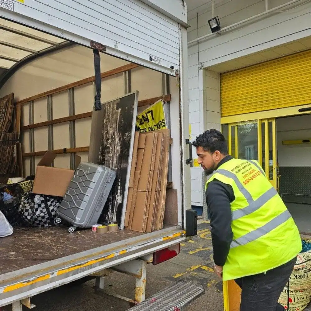 FAST-TRACK REMOVALS IN CHELSEA-EFFICIENT MOVING SOLUTIONS