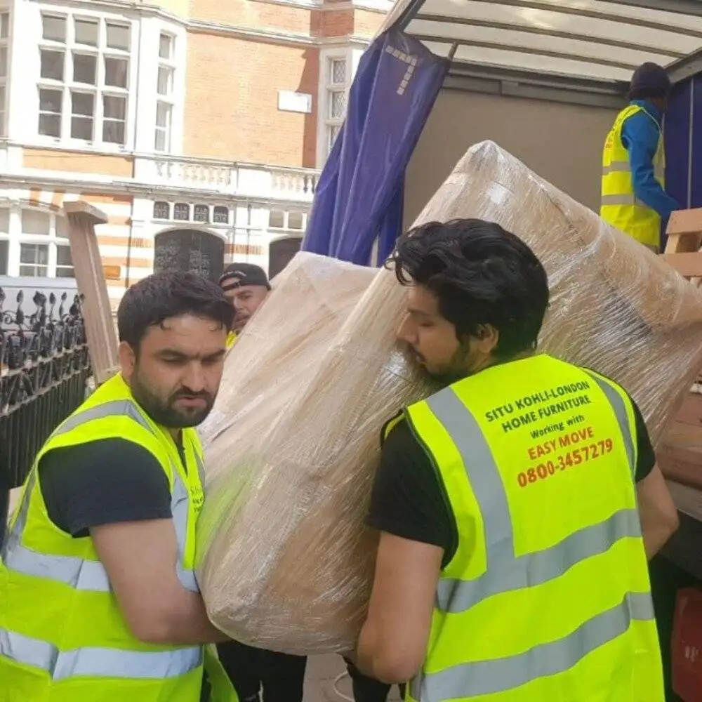 24/7 Movers Packers London Leading Your Special Removals