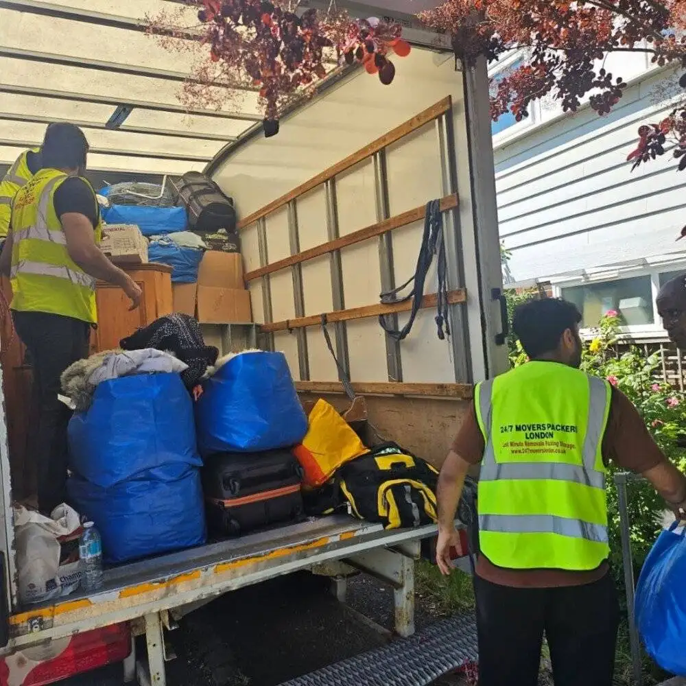 Award-Winning Movers Trusted Across Baker Street W1