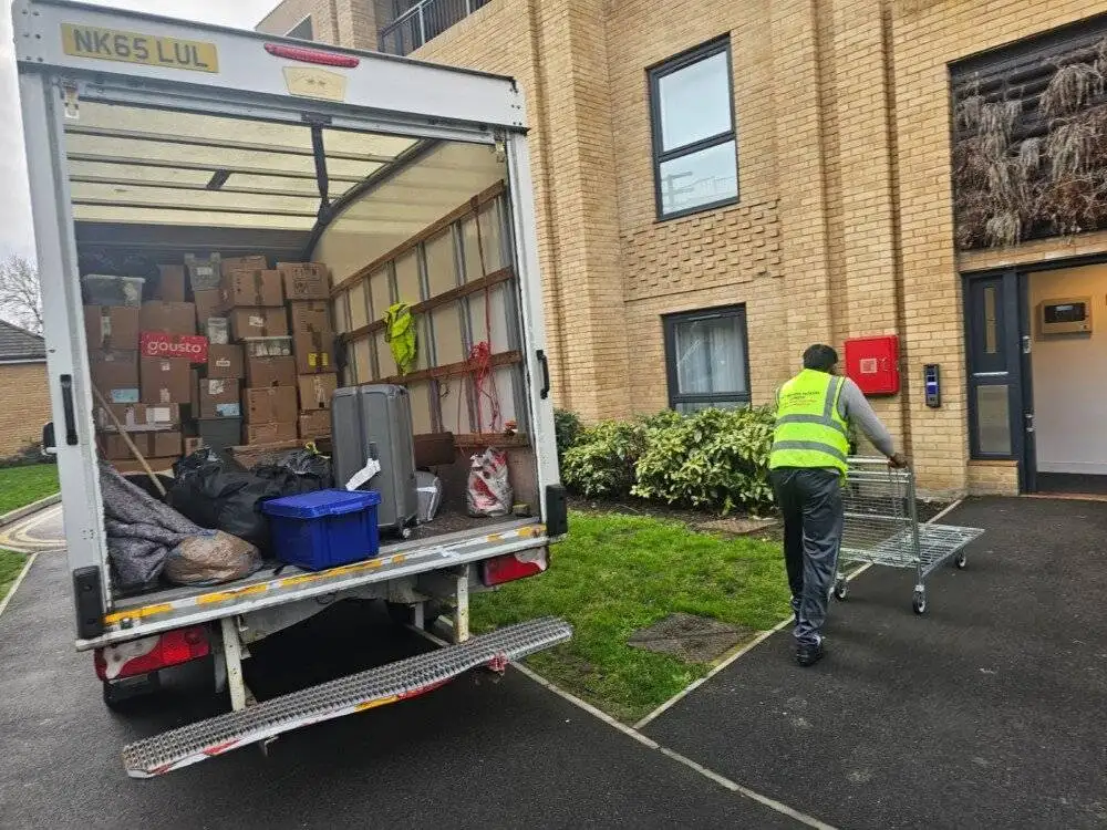 professional movers London