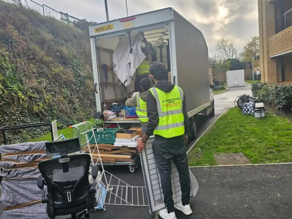 professional movers London