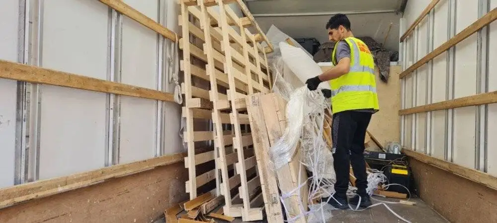 24/7 Emergency Movers London