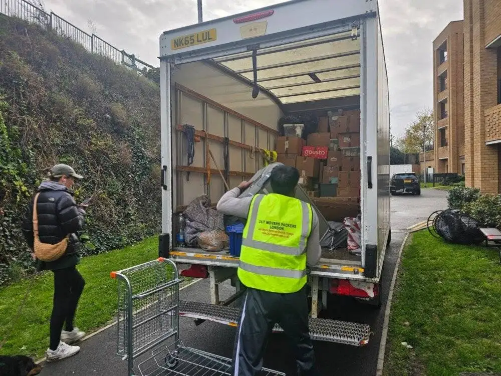 removals packing and storage London